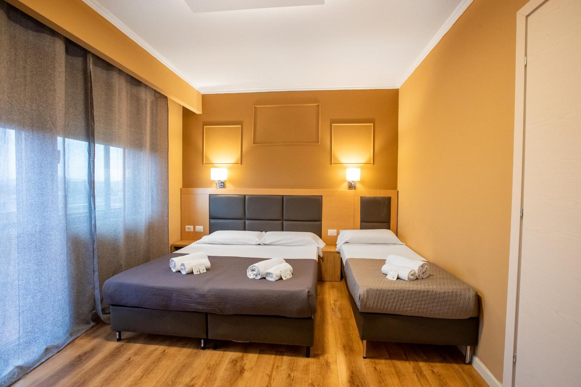 Eurhotel Флоренция Екстериор снимка